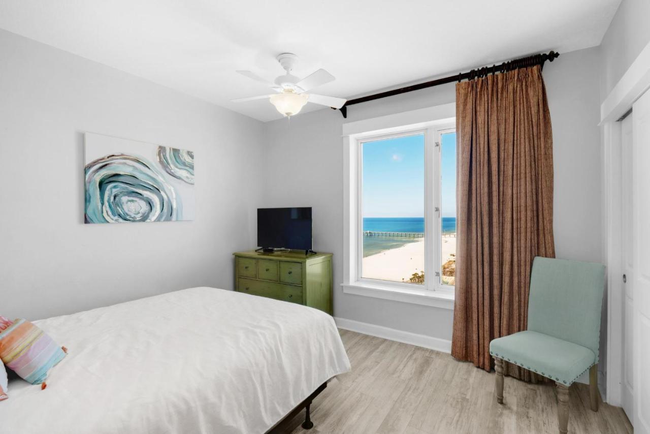 Grand Panama 1-1401 Appartement *